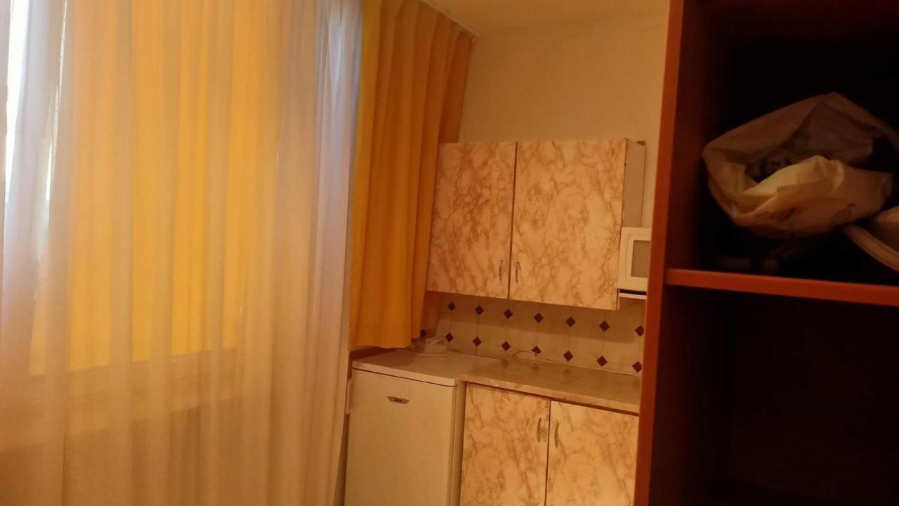Kawalerka Czestochowa 17 Apartman Kültér fotó